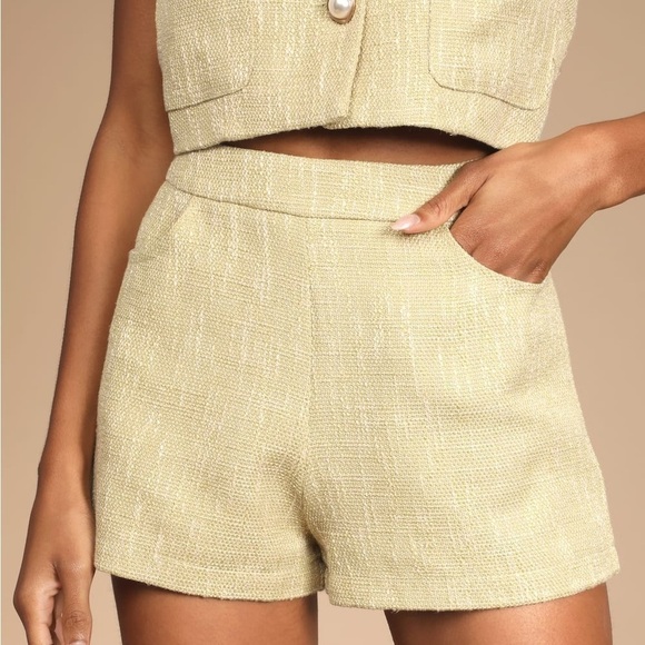 LULU’S Perfect Company Olive Tweed High Waisted Shorts - Picture 1 of 4